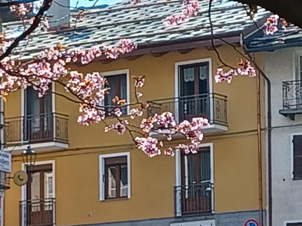 Il Larice Apartamento Salbertrand Exterior foto
